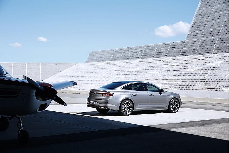 Der Renault Talisman ist ab Januar 2016 erhältlich