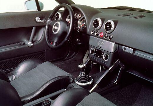 AUDI-TT-Coupe-quattro--2005-2006-