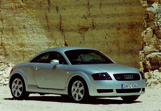 AUDI-TT-Coupe-quattro--2005-2006-