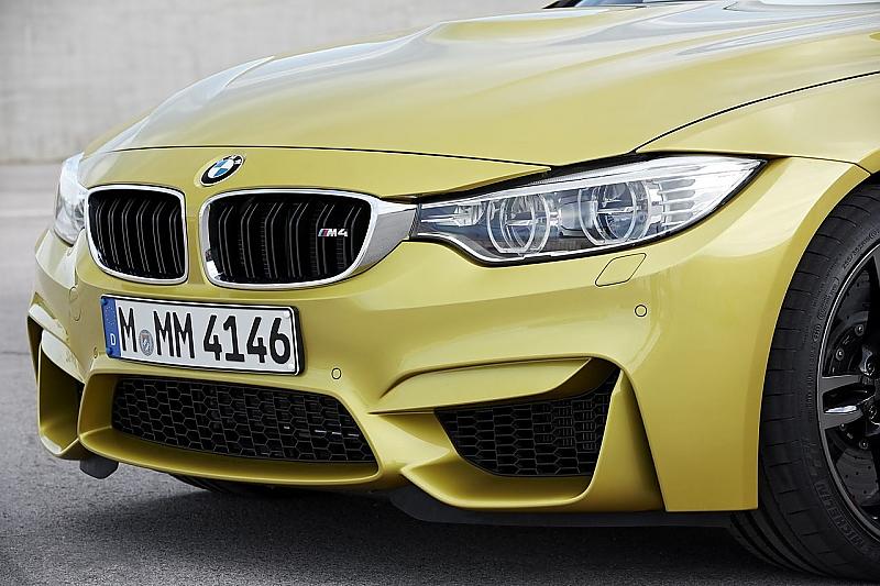 BMW M4 Coupé - die kraftvolle Front des M4