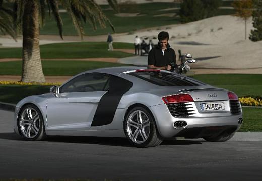 AUDI-R8-4-2-quattro--2007-