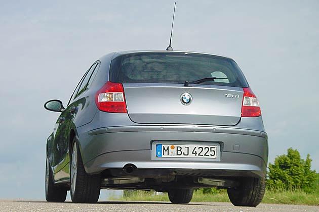 Wie die meisten Kompaktautos hat der 1er ein Schrägheck