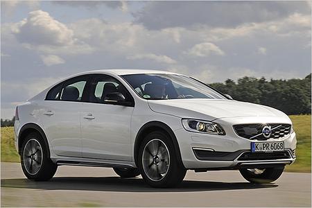 Hauptsache hoch: Test Volvo S60 und V60 Cross Country mit technischen Daten, Preisen und Markteinführung