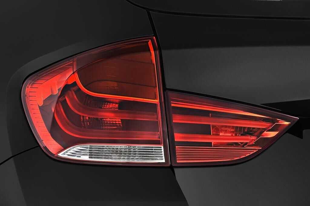BMW X1 (Baujahr 2010) xDrive20d 5 Türen Rücklicht