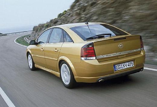 OPEL-Vectra-GTS-3-0-V6-CDTI--2003-2005-
