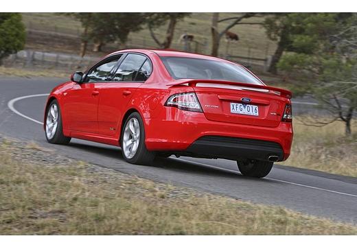 Ford Falcon Limousine (2008–2014) 5.4 (353 PS)