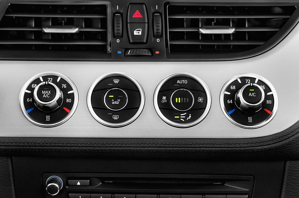 BMW Z4 (Baujahr 2016) - 2 Türen Temperatur und Klimaanlage