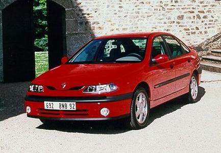 Renault Laguna Limousine (1993–2001) 2.0 (114 PS)