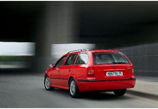 SKODA-Octavia-1-6-Combi--2000-2004-