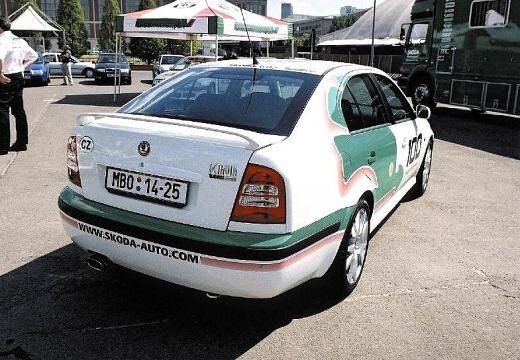 SKODA-Octavia-1-8-T--2001-2005-