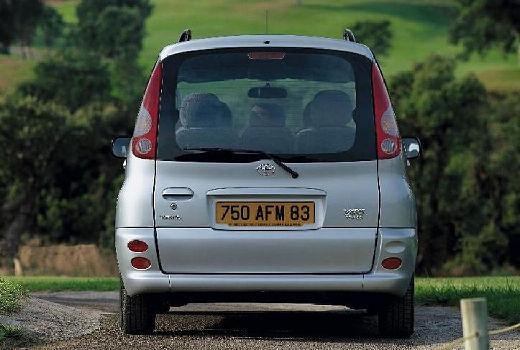 TOYOTA-Yaris-Verso-1-3--1999-2003-