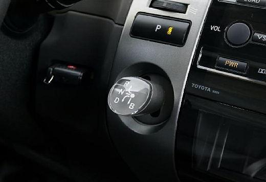 TOYOTA-Prius--Hybrid---2004-2009-