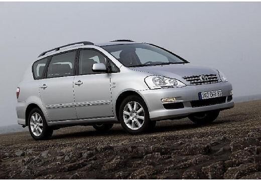 TOYOTA-Avensis-Verso--2004-2005-