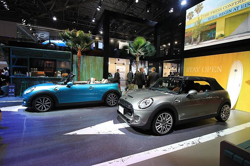 Mini Cabrio auf der Tokio Motorshow