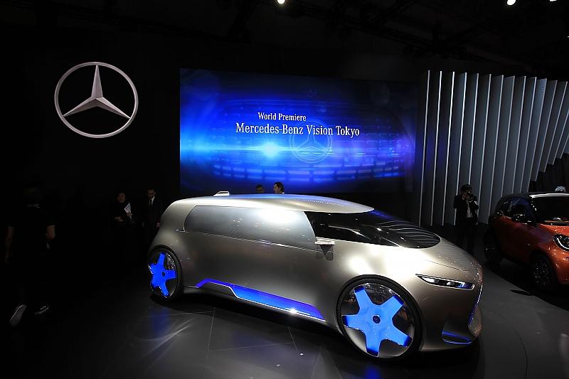 Mercedes Benz Vision Tokyo - eine Citystudie für Millionenmetropolen