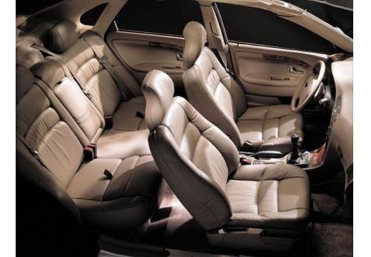 VOLVO-S40-1-8--1996-1999-