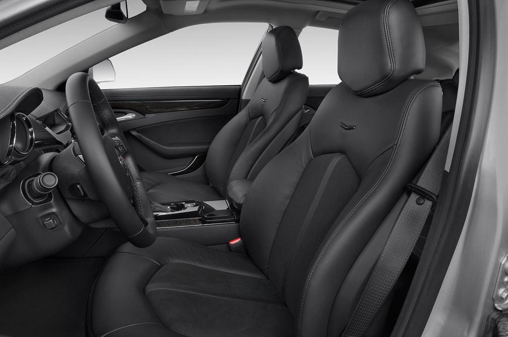 Cadillac CTS (Baujahr 2011) V 4 Türen Vordersitze