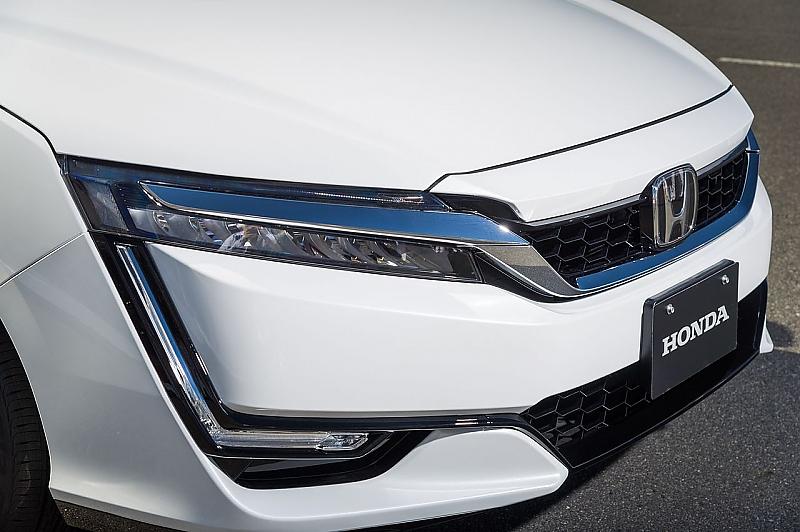 Die Front verströmt Hondas propagierte neue Sportlichkeit