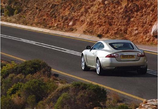 JAGUAR-XK-4-2-Coupe--2006-2009-