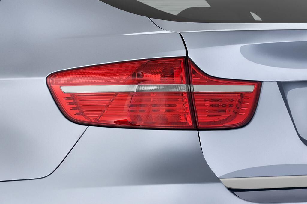 BMW X6 (Baujahr 2010) Active Hybrid 5 Türen Rücklicht