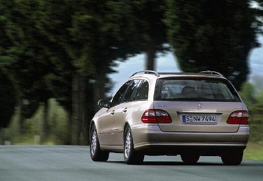 MERCEDES-BENZ-E-240-T-4Matic--2003-2005-