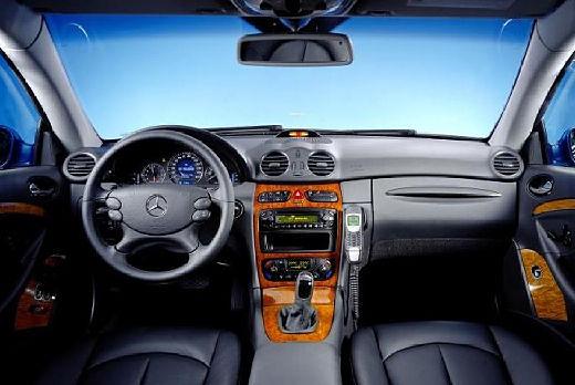 MERCEDES-BENZ-CLK-Coupe-500--2004-2005-