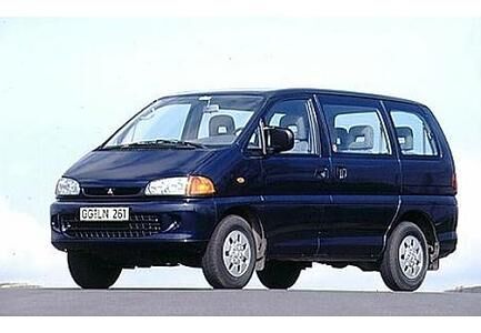 Mitsubishi Space Gear Bus (1994–2006) Mitsubishi Space Gear Bus (1994–2006)