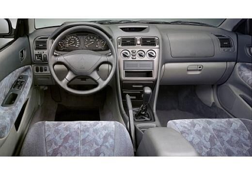MITSUBISHI-Galant-2000--1997-2000-