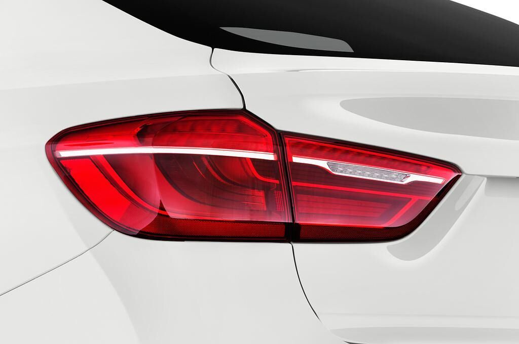 BMW X6 (Baujahr 2017) M sportpaket 5 Türen Rücklicht
