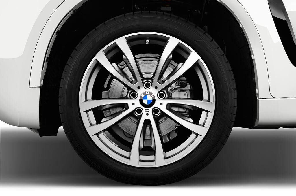 BMW X6 (Baujahr 2017) M sportpaket 5 Türen Reifen und Felge