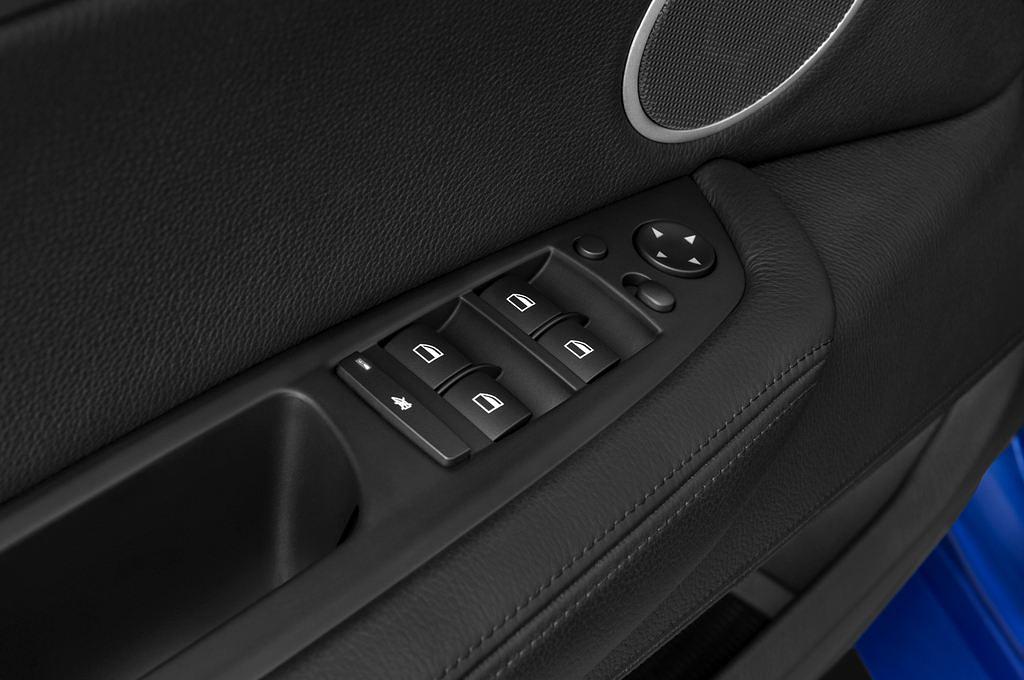 BMW X6 M (Baujahr 2012) - 5 Türen Bedienungselemente Tür