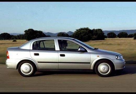 OPEL-Astra-1-6--2003-2004-
