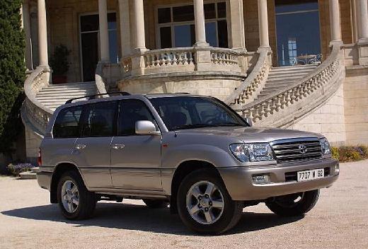 TOYOTA-Land-Cruiser-100--2002-2005-
