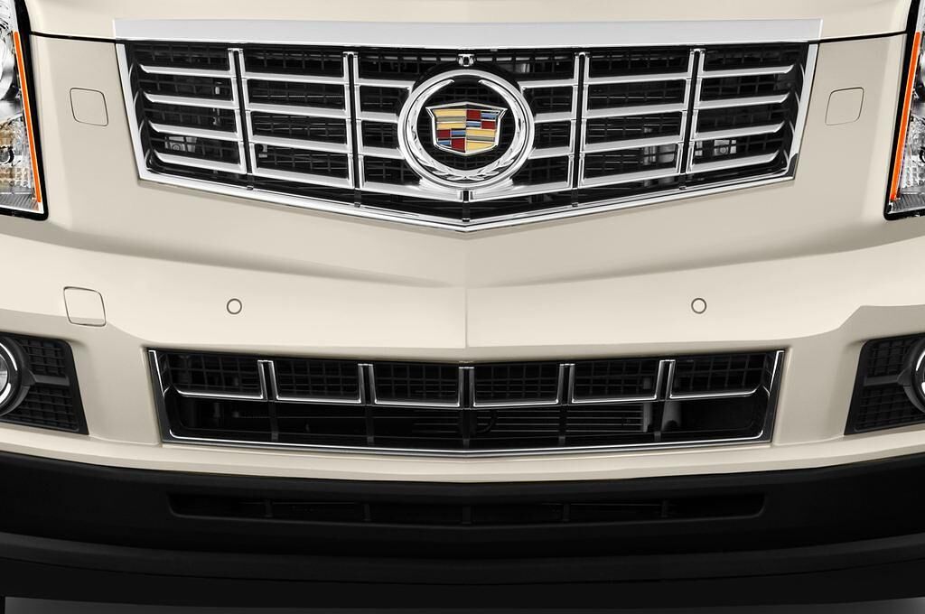 Cadillac SRX (Baujahr 2011) Elegance 5 Türen Kühlergrill und Scheinwerfer