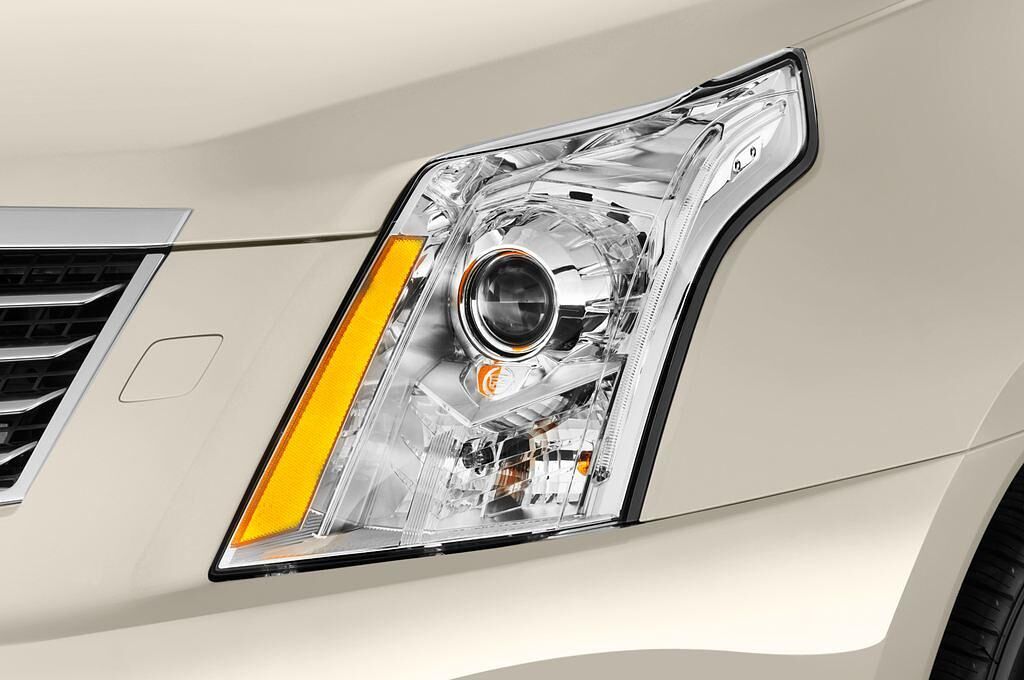 Cadillac SRX (Baujahr 2011) Elegance 5 Türen Scheinwerfer