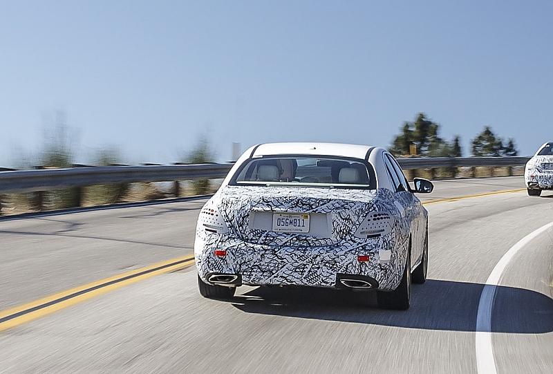 Mercedes E-Klasse 2015 Erprobung - unterwegs in den Bergen