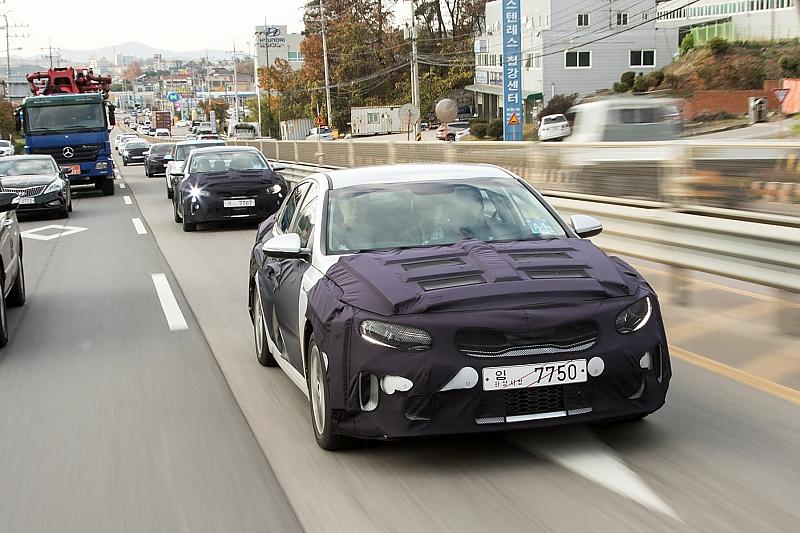 Kia Optima PHEV 2016 Prototyp