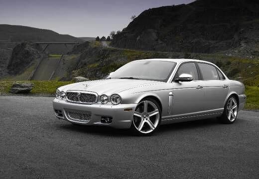 JAGUAR-XJ6-3-0--2007-2009-