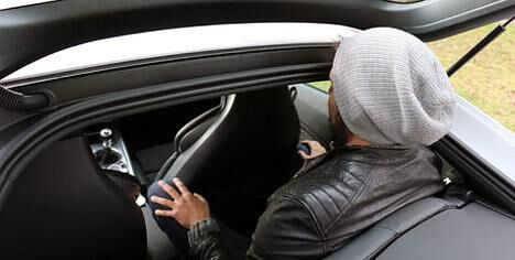 ...nicht besonders groß sein. Audi selbst gibt die Rückbank nicht für Menschen frei, die größer als 1,45 m sind. 