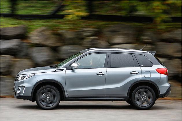 Mit einer Länge von 4,18 Meter bewegt sich der Vitara S am unteren Ende des Kompakt-SUV-Segments