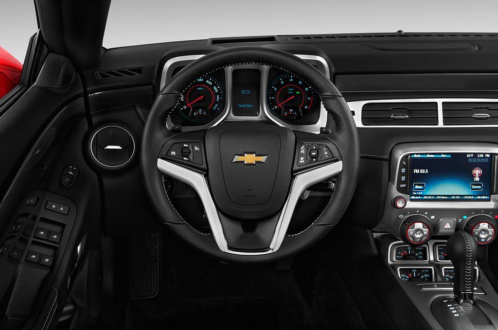 Chevrolet Camaro (Baujahr 2012) - 2 Türen Lenkrad