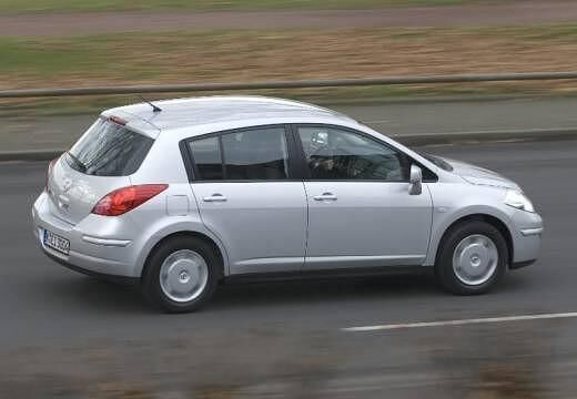 NISSAN-Tiida-1-6--2007-