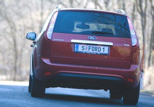 FORD-Focus-Turnier-2-0-16V--2007-