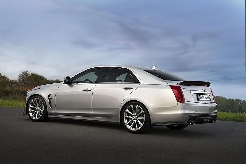 Der Cadillac CTS-V ist gegen den BMW M5 positioniert