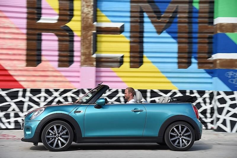 Mini Cabrio 2016