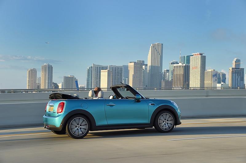 Mini Cabrio 2016