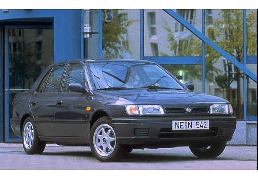 Nissan Sunny Limousine (1990–1996) 1.7 D (54 PS)