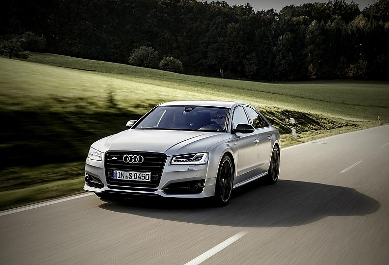 Audi S8 Plus