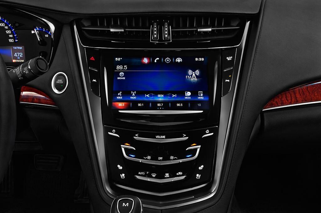 Cadillac CTS (Baujahr 2016) - 4 Türen Radio und Infotainmentsystem