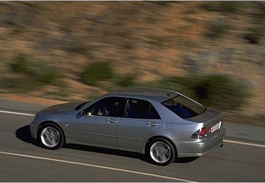 LEXUS-IS-200--1999-2001-